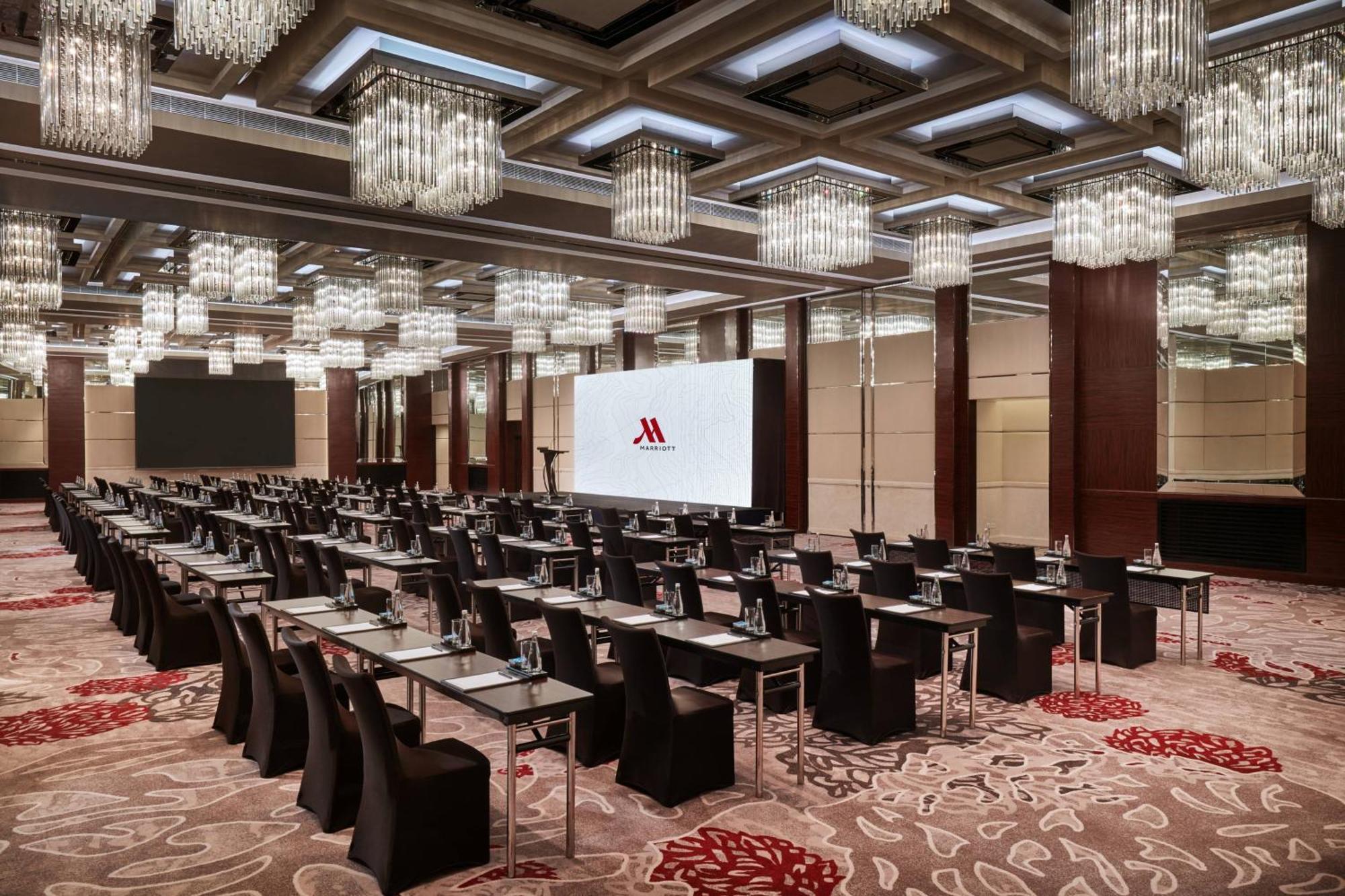 Hong Kong SkyCity Marriott Hotel Eksteriør bilde The Grand Ballroom