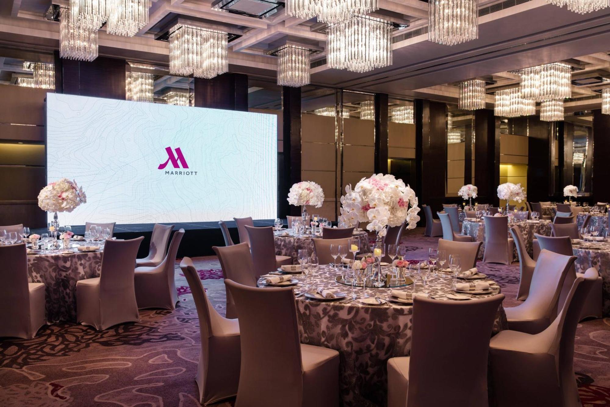 Hong Kong SkyCity Marriott Hotel Eksteriør bilde The Grand Ballroom