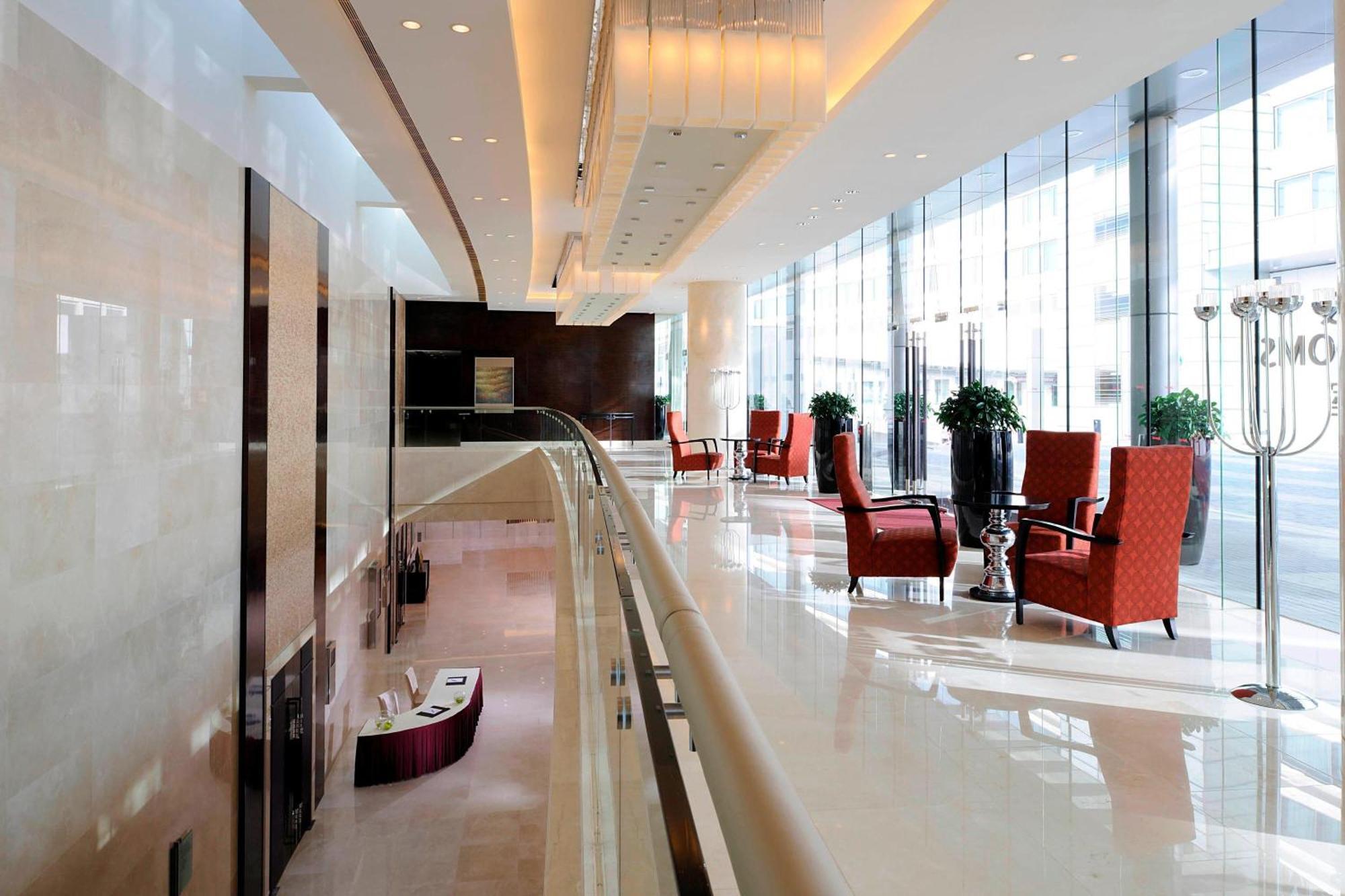 Hong Kong SkyCity Marriott Hotel Eksteriør bilde Lobby